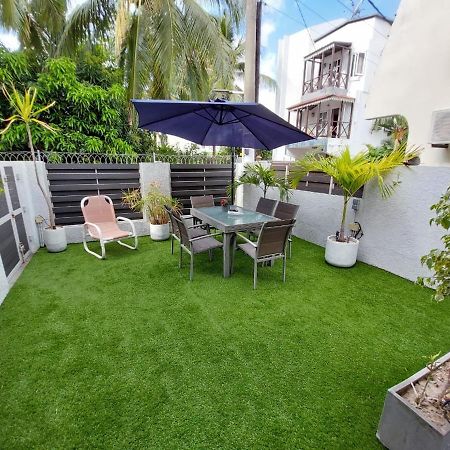 Villa Bienvenue Beachfront House Flic en Flac Екстер'єр фото