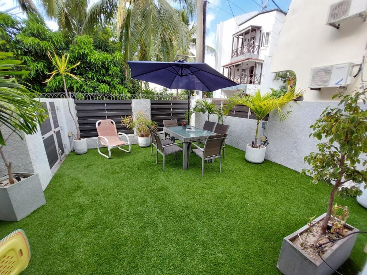 Villa Bienvenue Beachfront House Flic en Flac Екстер'єр фото