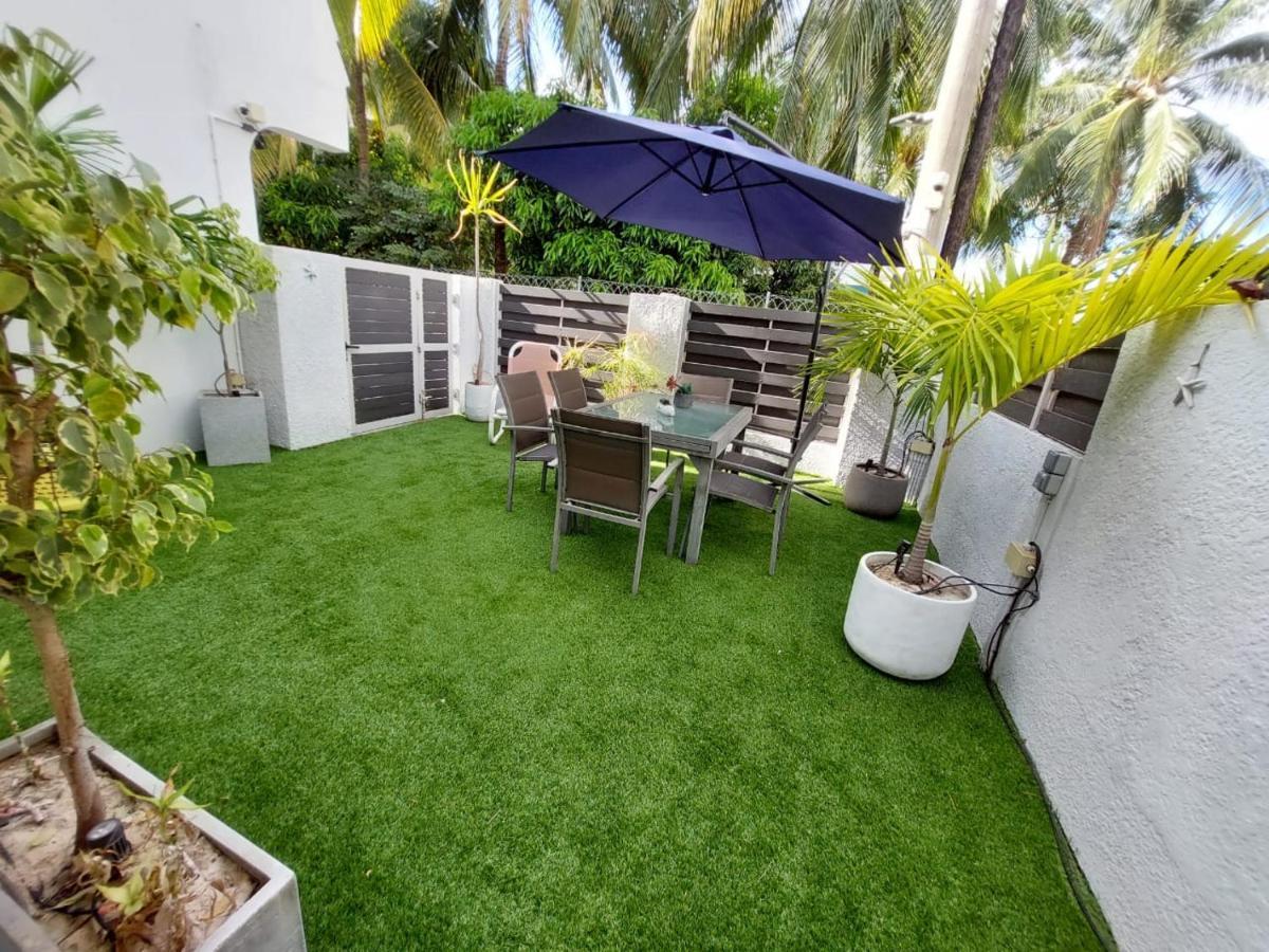 Villa Bienvenue Beachfront House Flic en Flac Екстер'єр фото