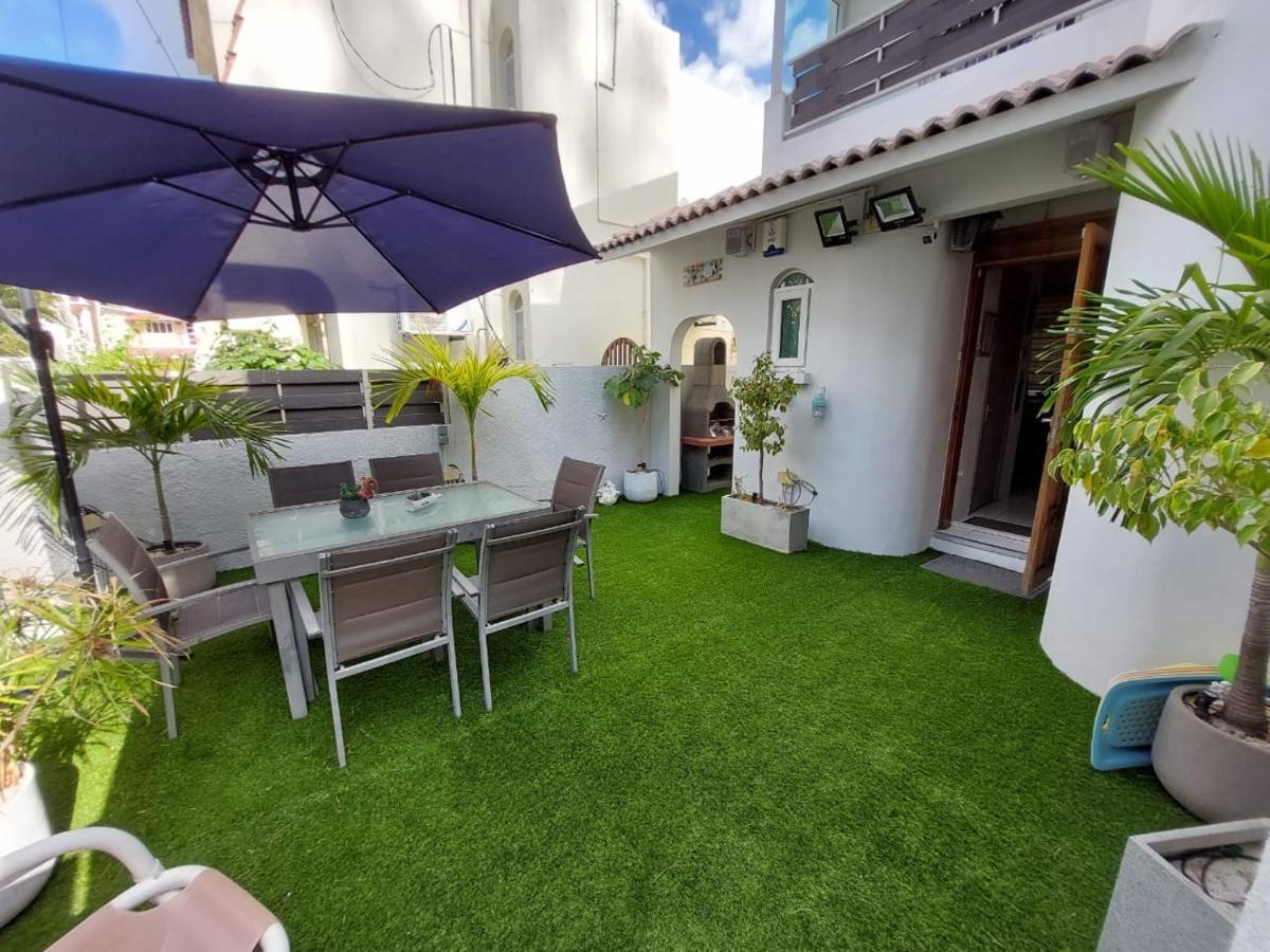 Villa Bienvenue Beachfront House Flic en Flac Екстер'єр фото