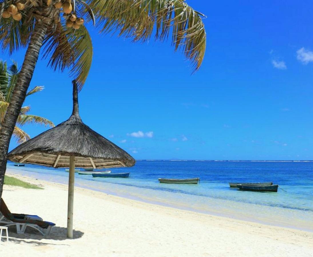 Villa Bienvenue Beachfront House Flic en Flac Екстер'єр фото